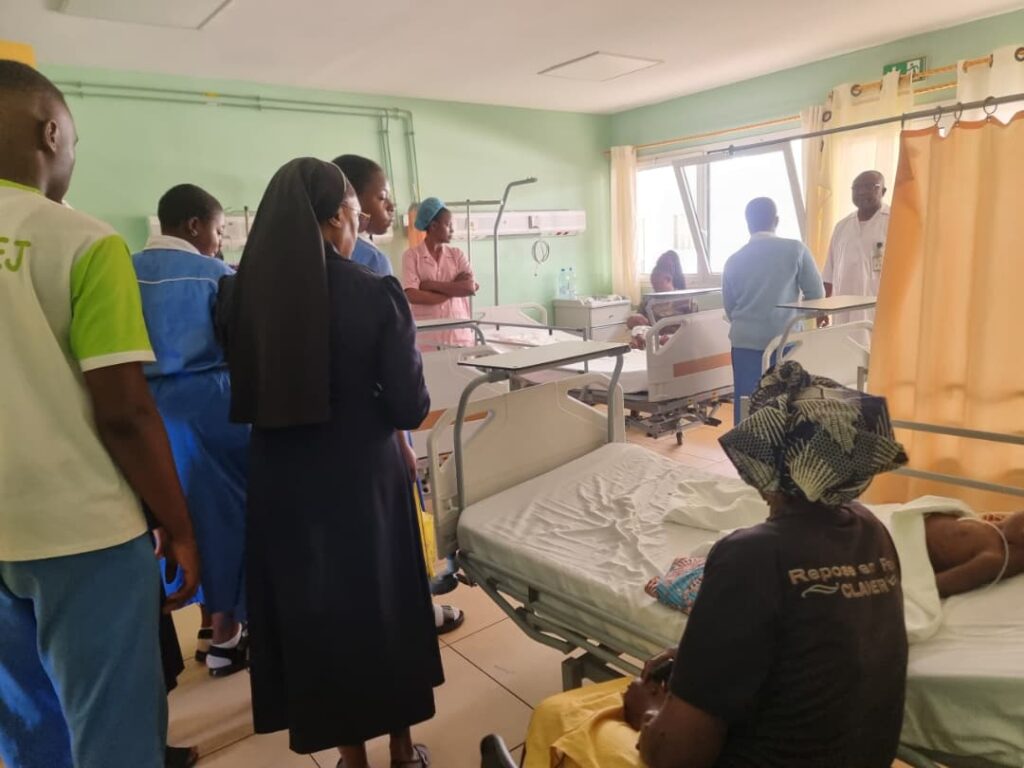 COBICEJ STUDENTS SHARE LENTEN SACRIFICE WITH PATIENTS AT CHR